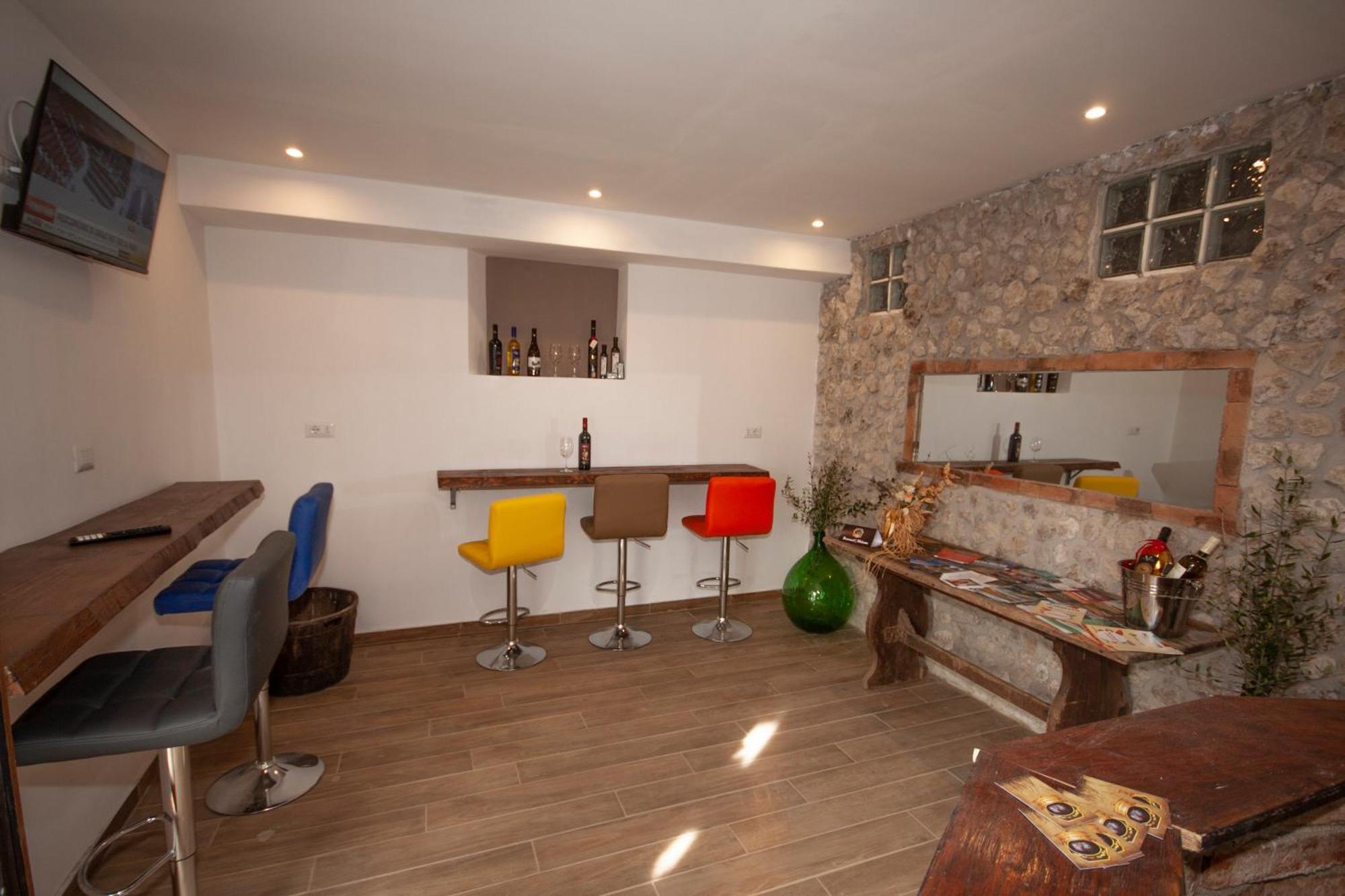 Agriturismo L'Istrice Di Gio Montalto di Castro Bagian luar foto
