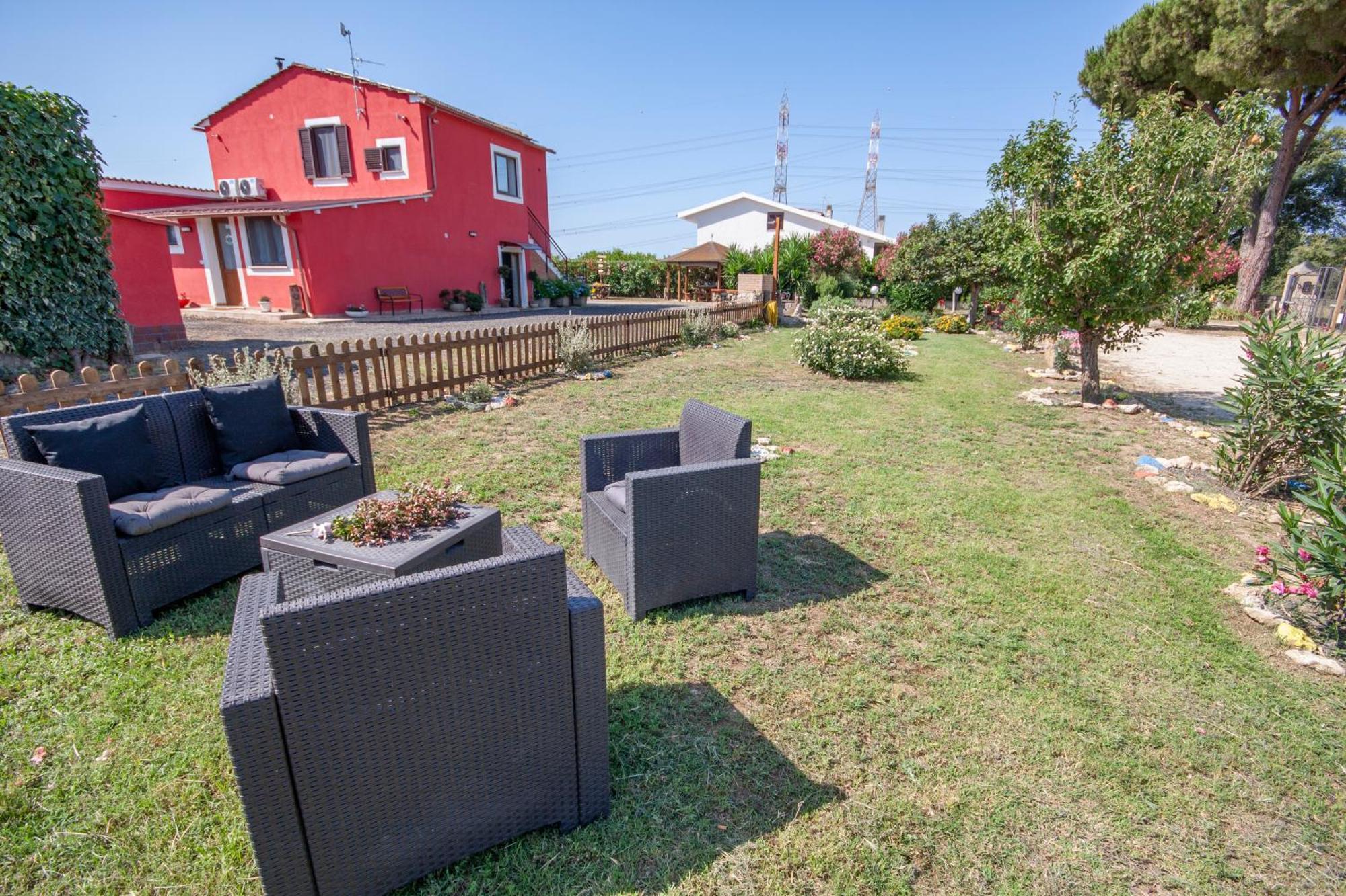 Agriturismo L'Istrice Di Gio Montalto di Castro Bagian luar foto