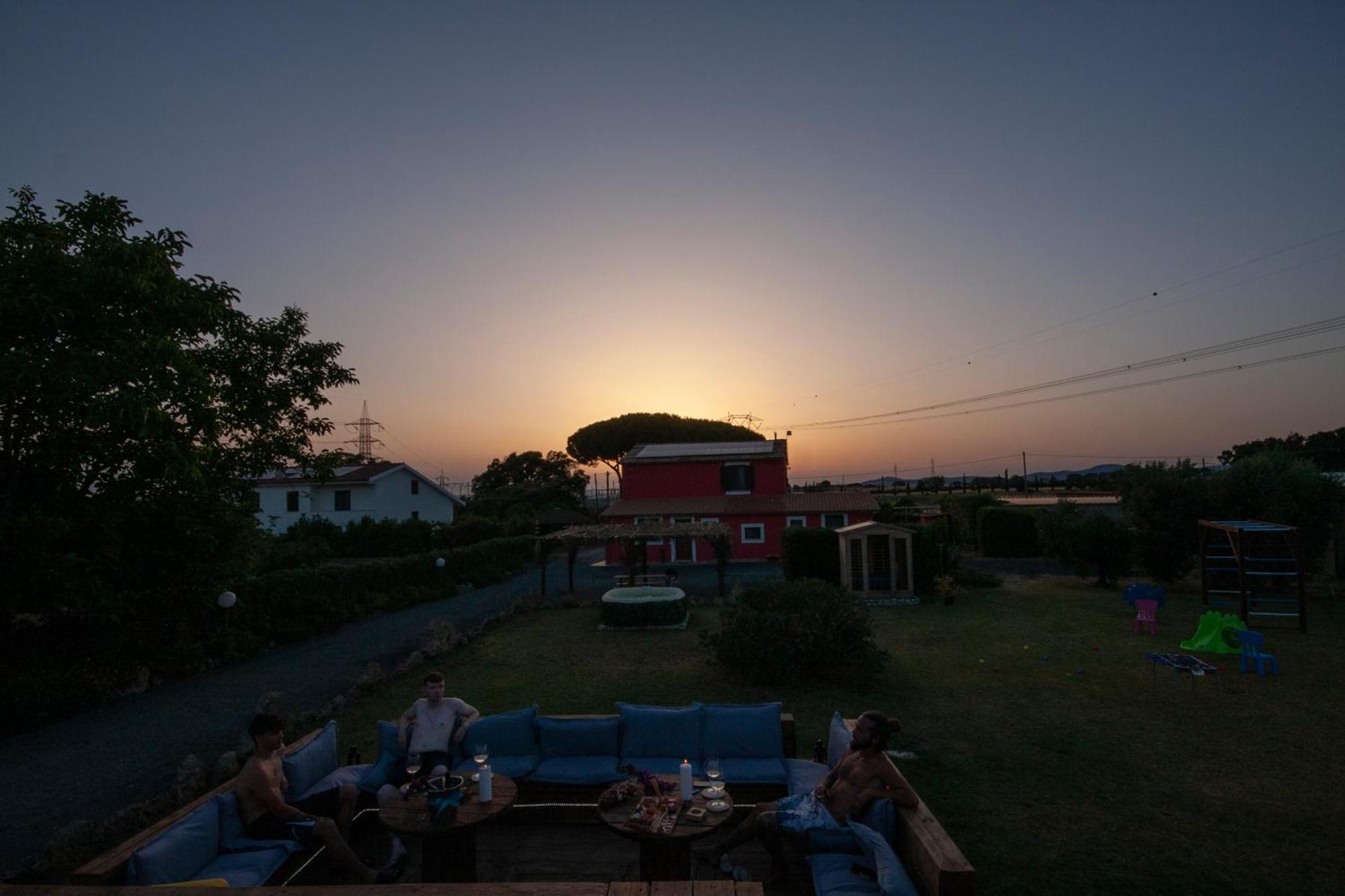Agriturismo L'Istrice Di Gio Montalto di Castro Bagian luar foto