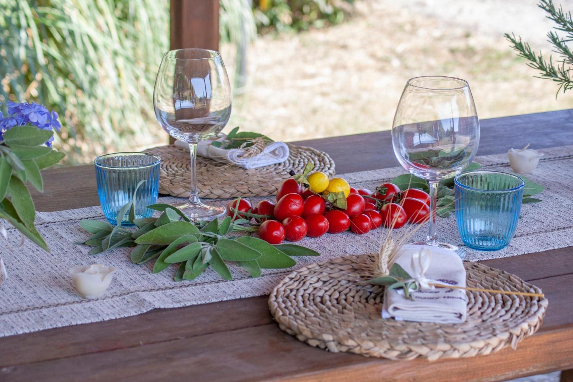 Agriturismo L'Istrice Di Gio Montalto di Castro Bagian luar foto